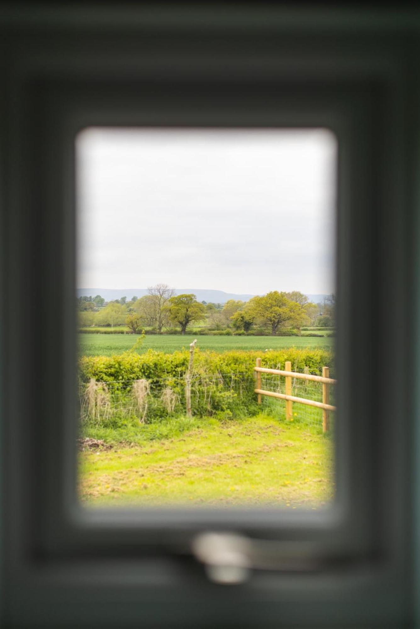 Mulsford Cottage Malpas  Room photo