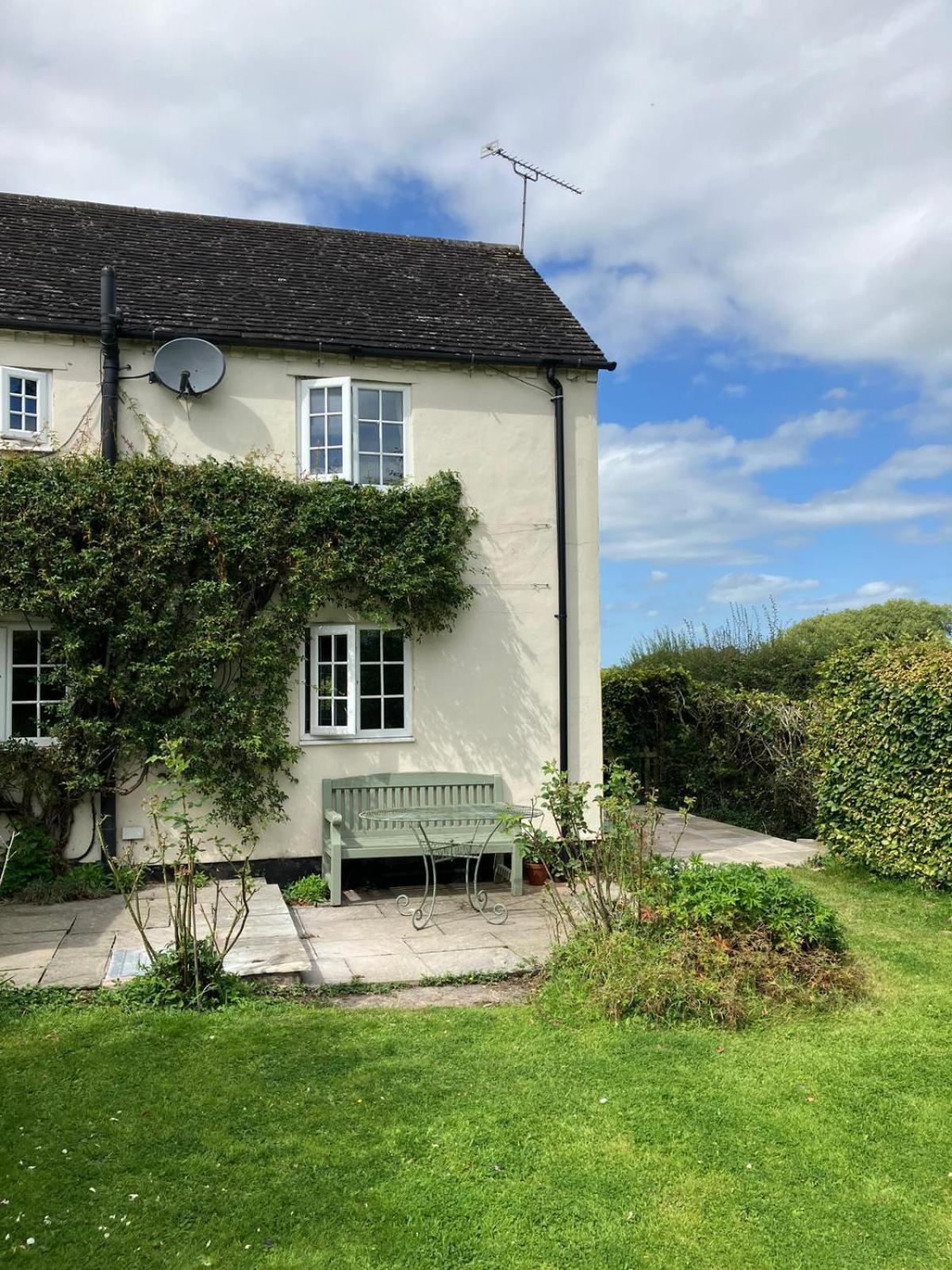 Mulsford Cottage Malpas  Room photo